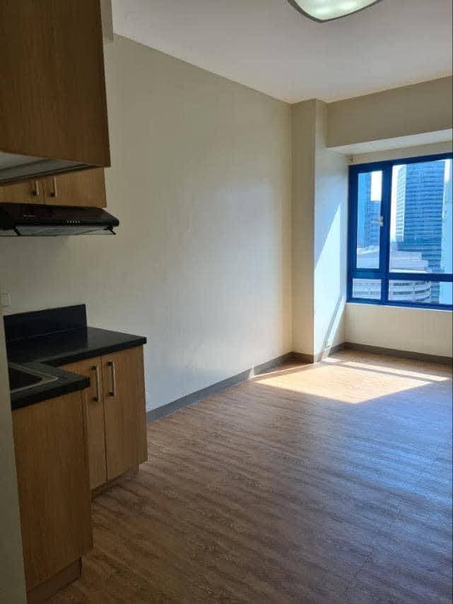 Studio unit in One Pacific Salcedo Makati — City of Makati, Fourth District